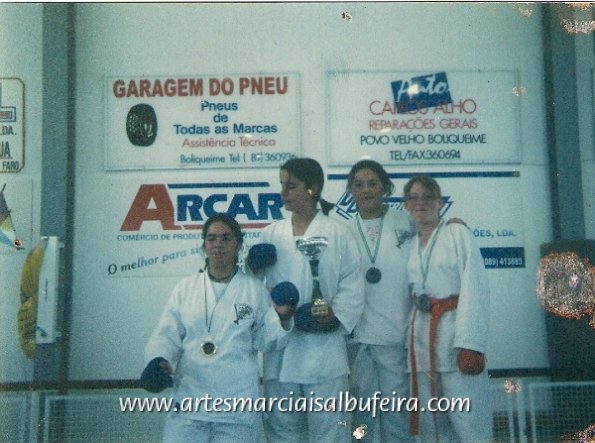 1Lugar  Daniela Lourenco torneio de em Boliqueime kumite 2000