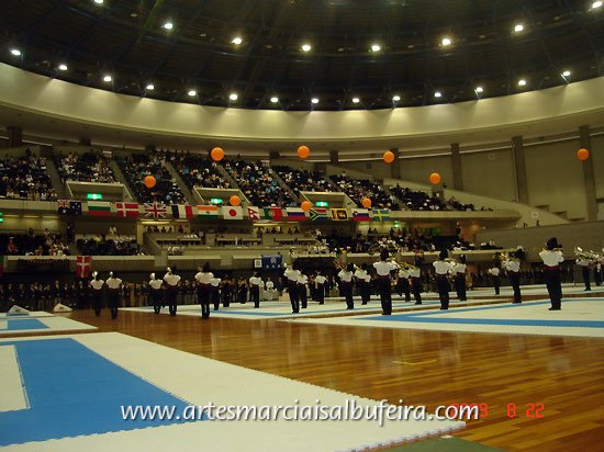 iglesias-1976-060-(2)